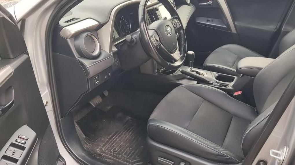 Toyota RAV4 | 11