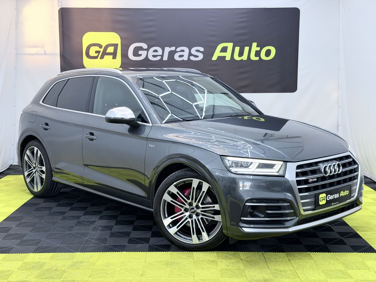 Audi SQ5 | 2