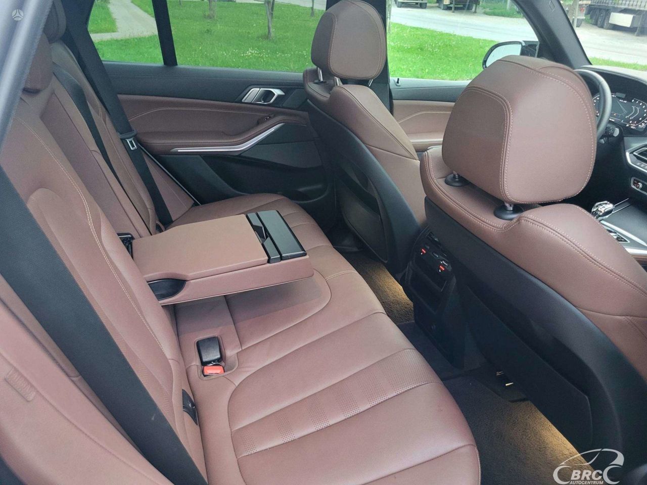 BMW X5 | 12
