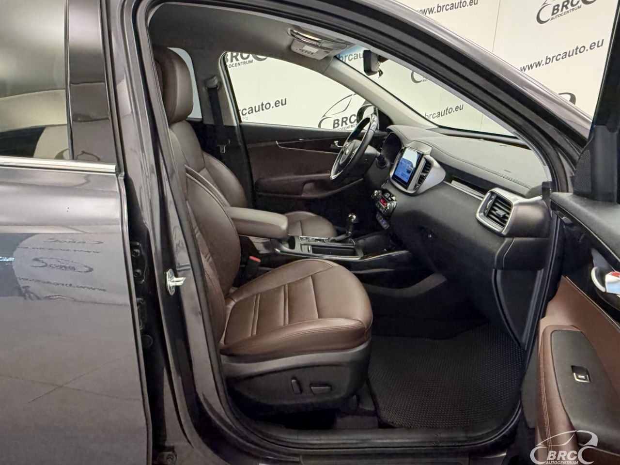 Kia Sorento | 3
