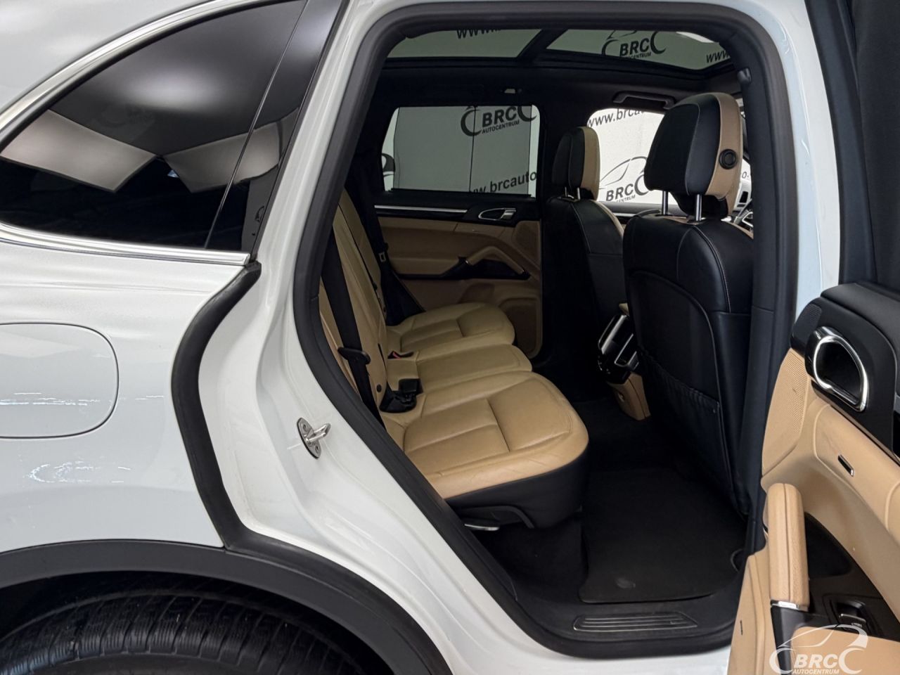 Porsche Cayenne | 10