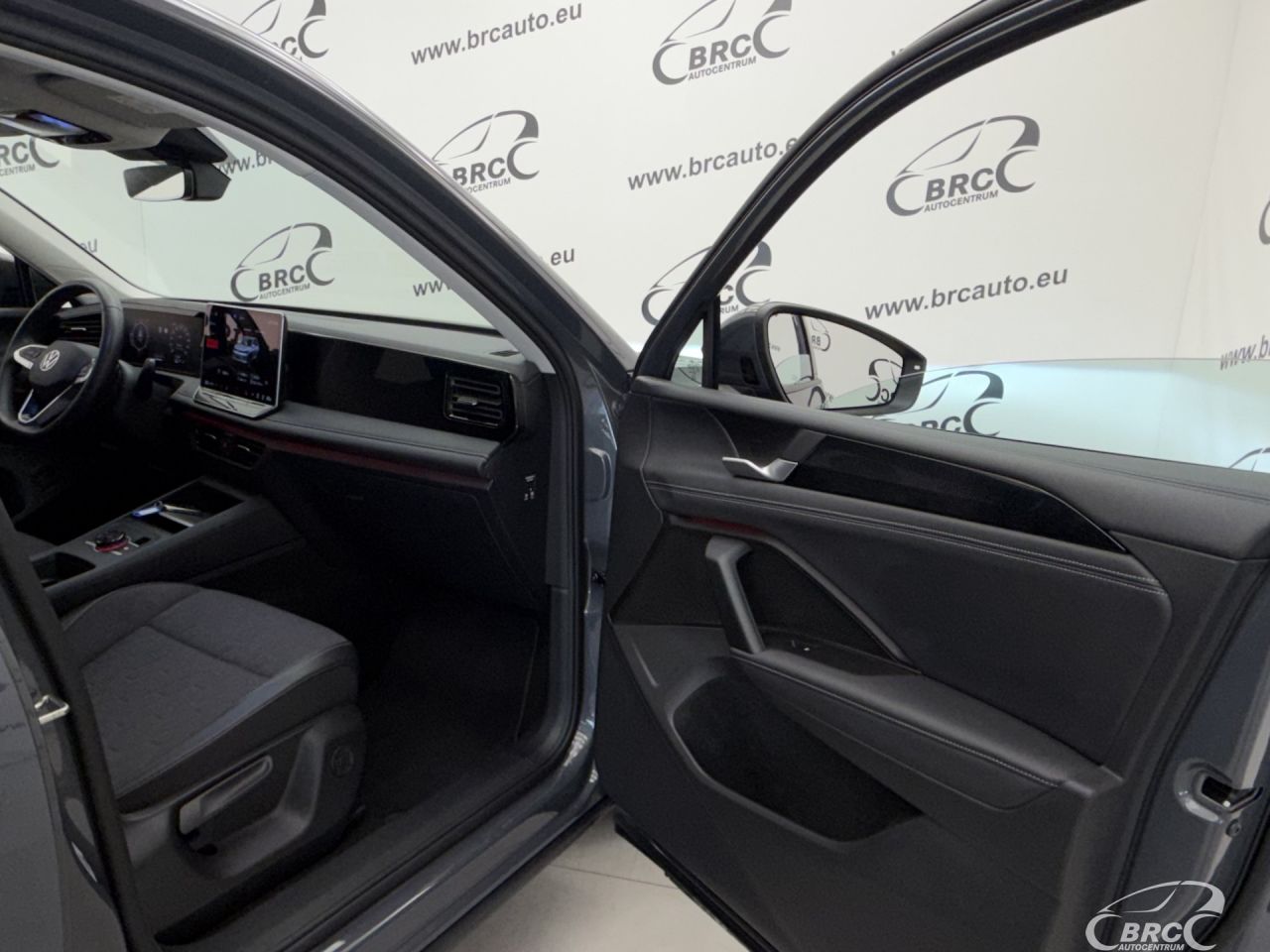 Volkswagen Tiguan | 7