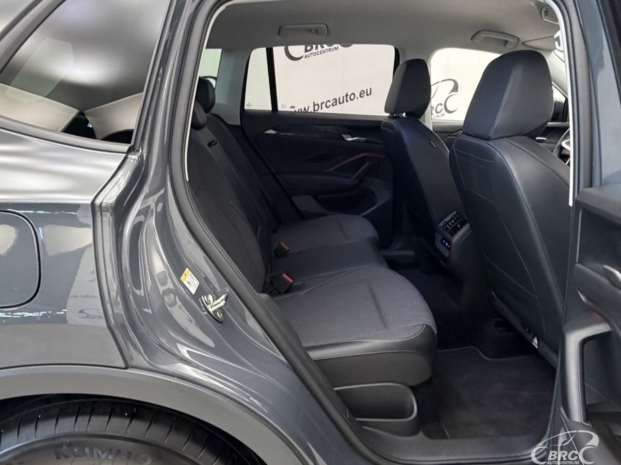 Volkswagen Tiguan | 9