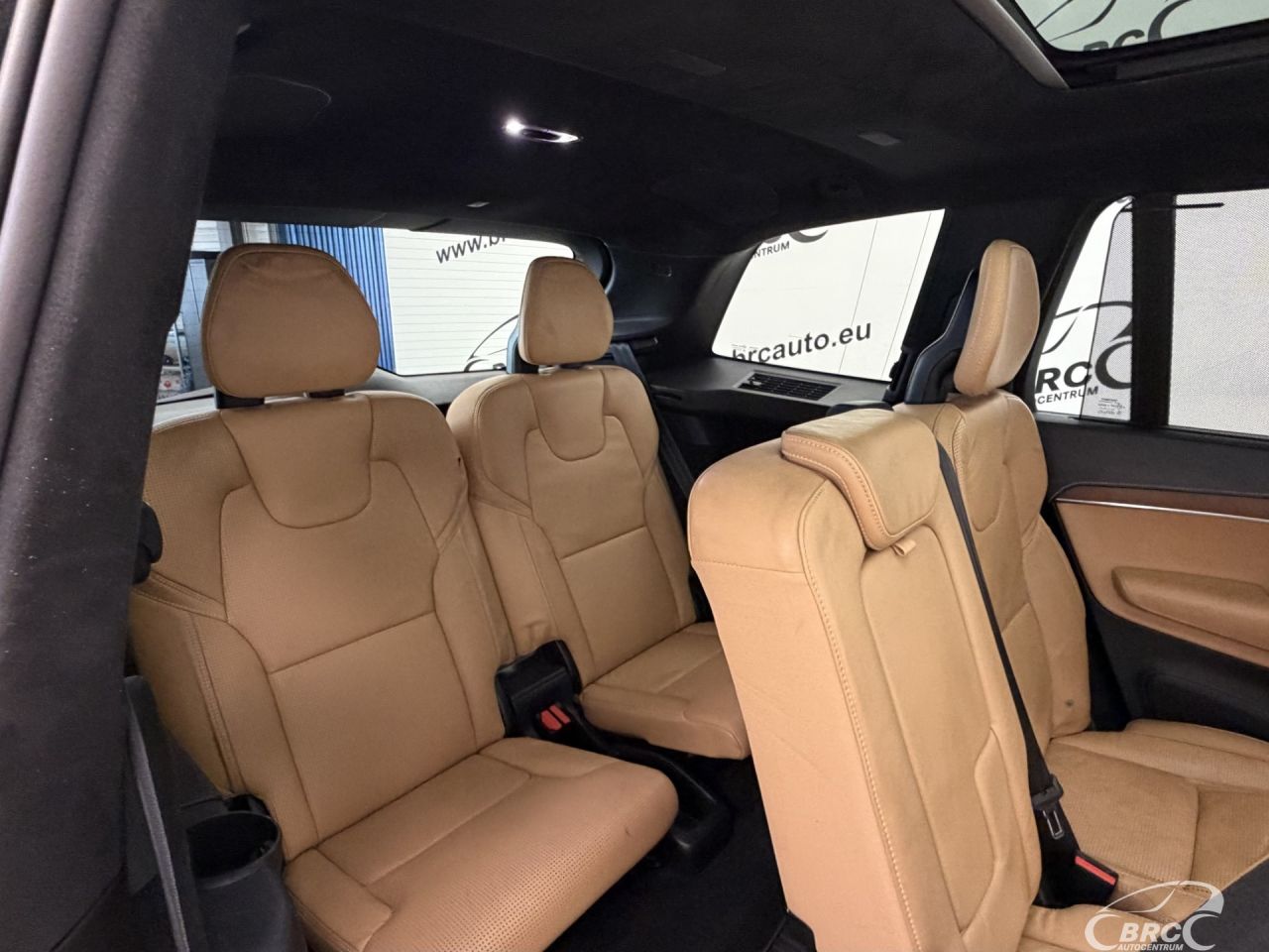 Volvo XC90 | 14