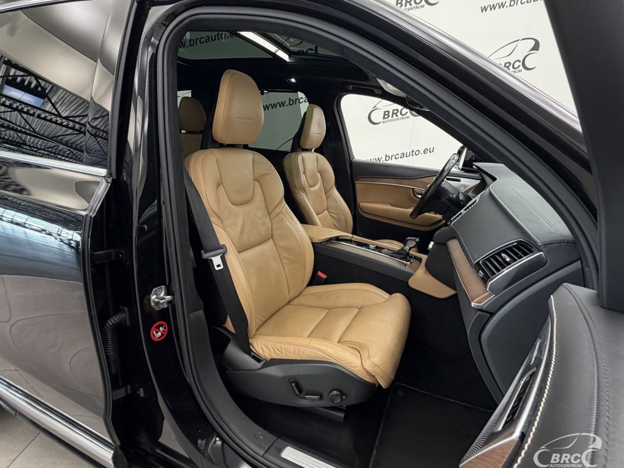 Volvo XC90 | 5