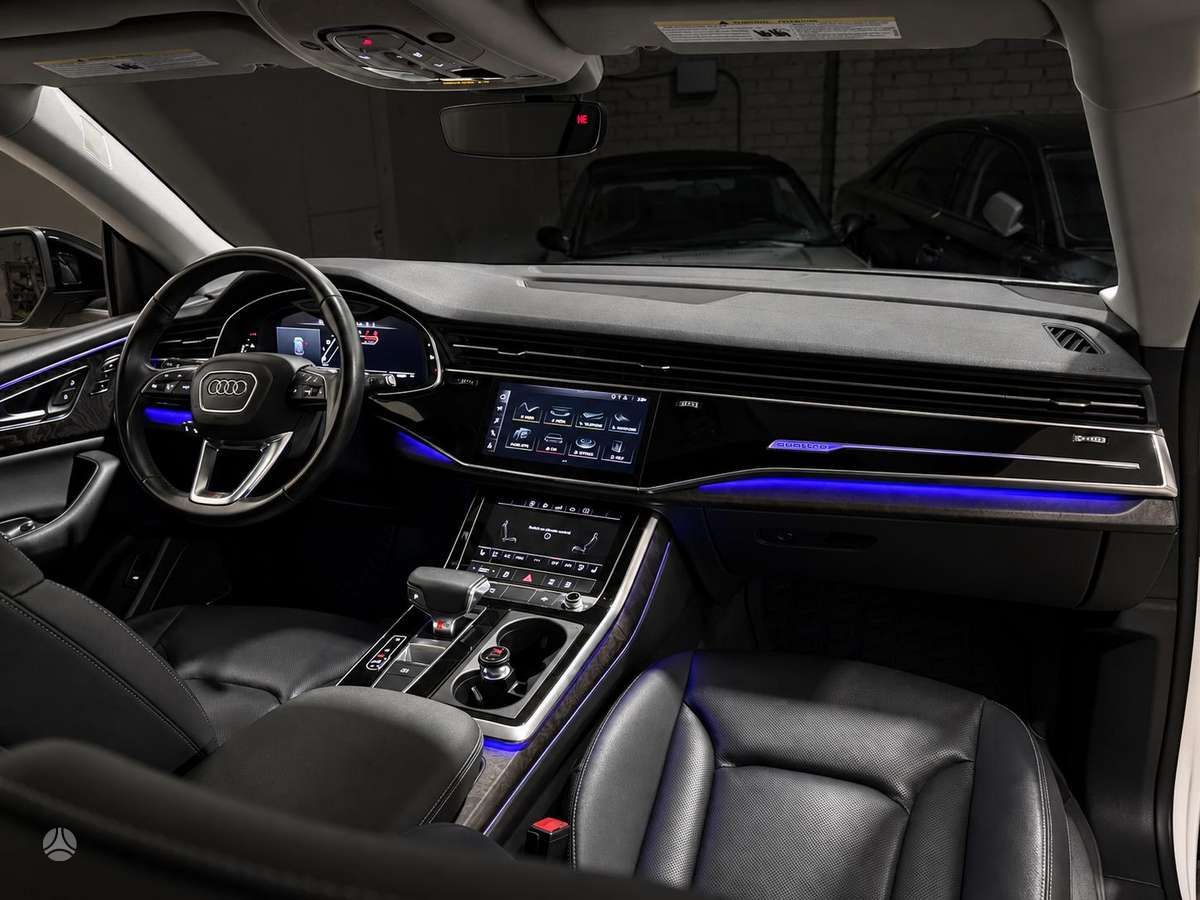Audi Q8 | 7