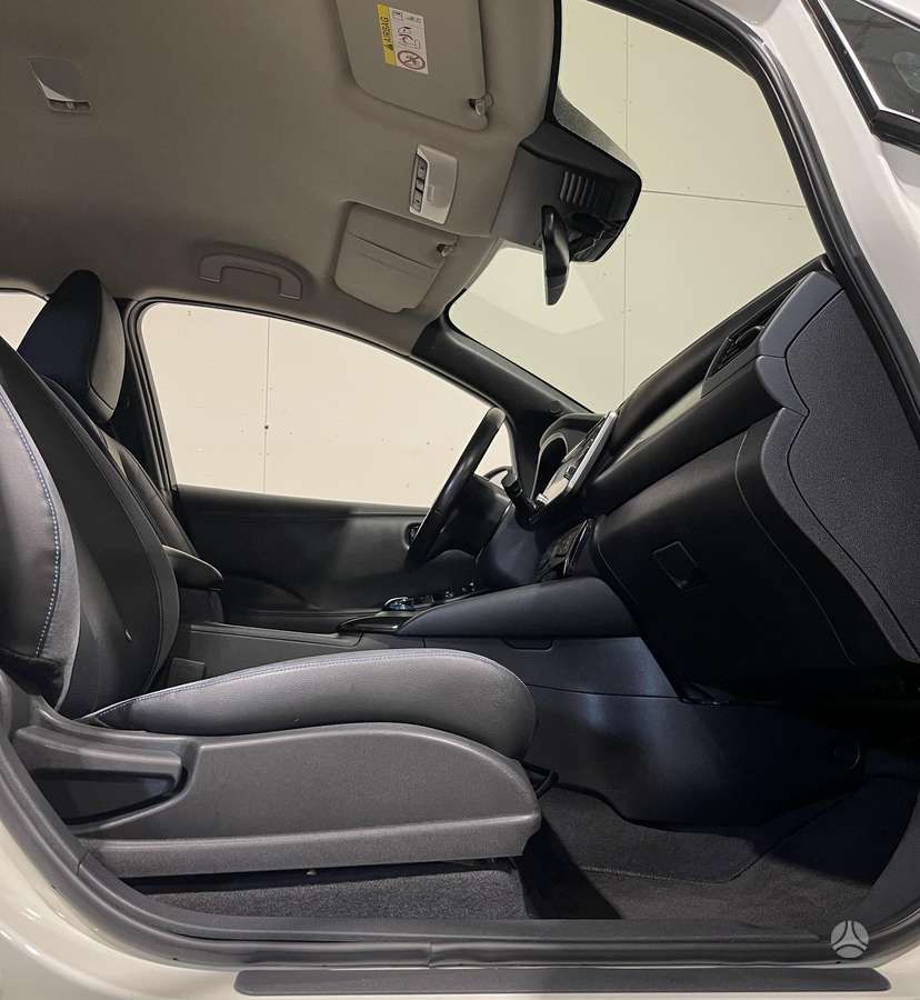 Nissan Leaf | 8