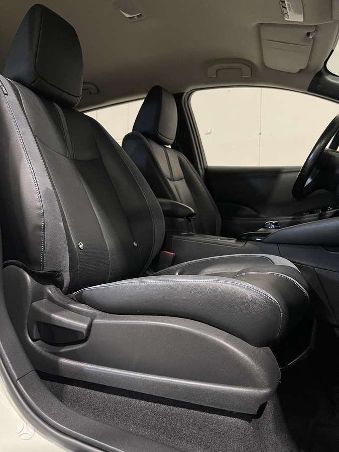 Nissan Leaf | 4