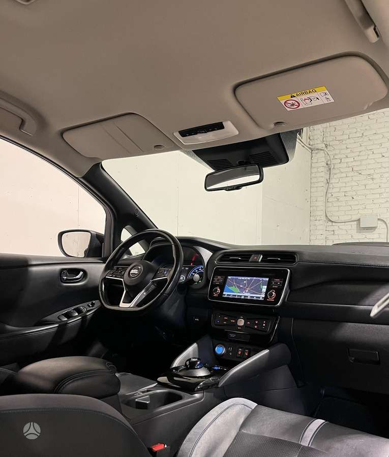 Nissan Leaf | 3