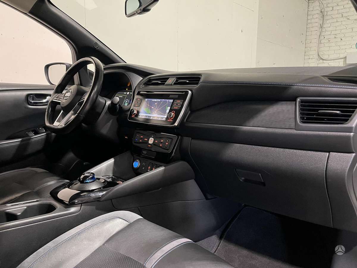 Nissan Leaf | 7
