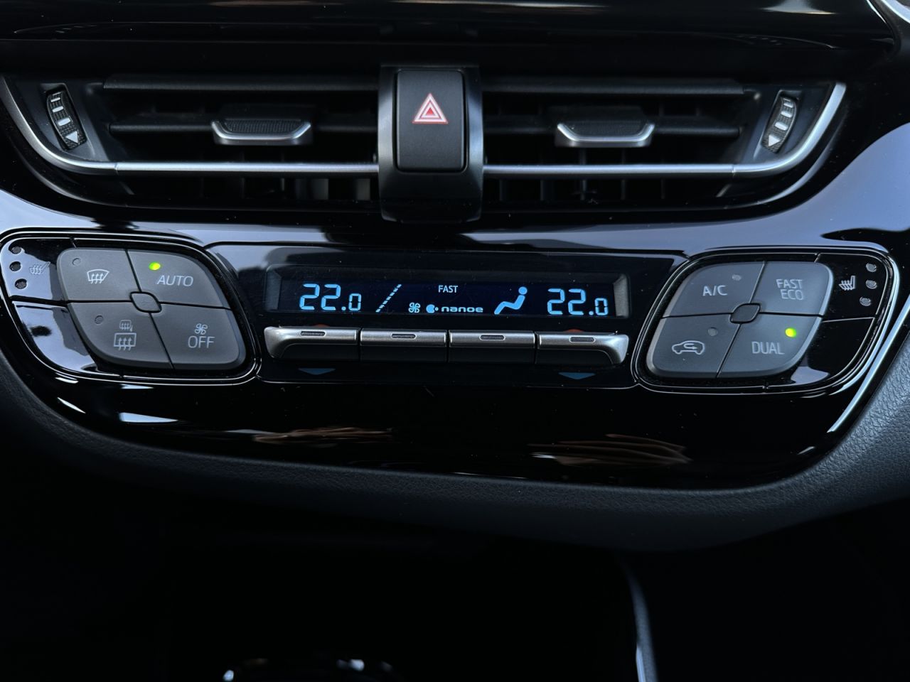 Toyota C-HR | 19
