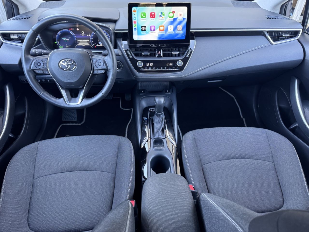 Toyota Corolla | 5