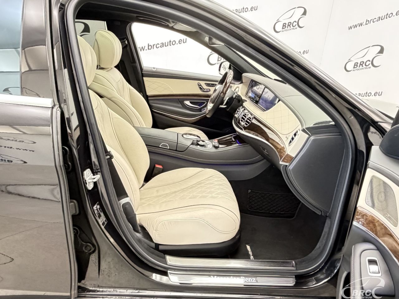 Mercedes-Benz S500 | 3