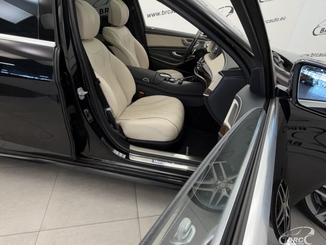 Mercedes-Benz S500 | 9