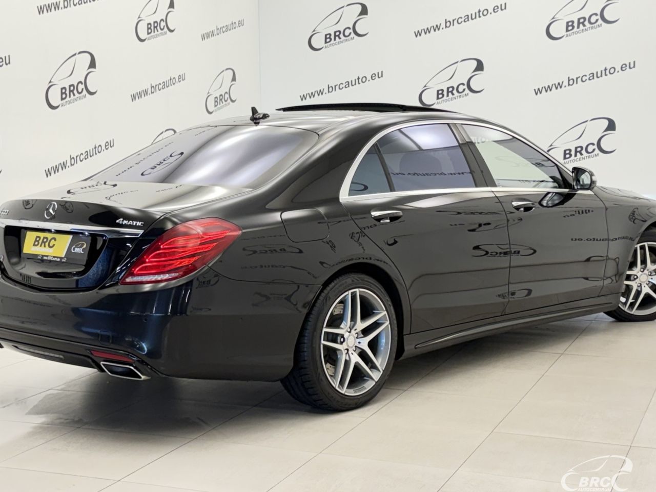 Mercedes-Benz S500 | 1