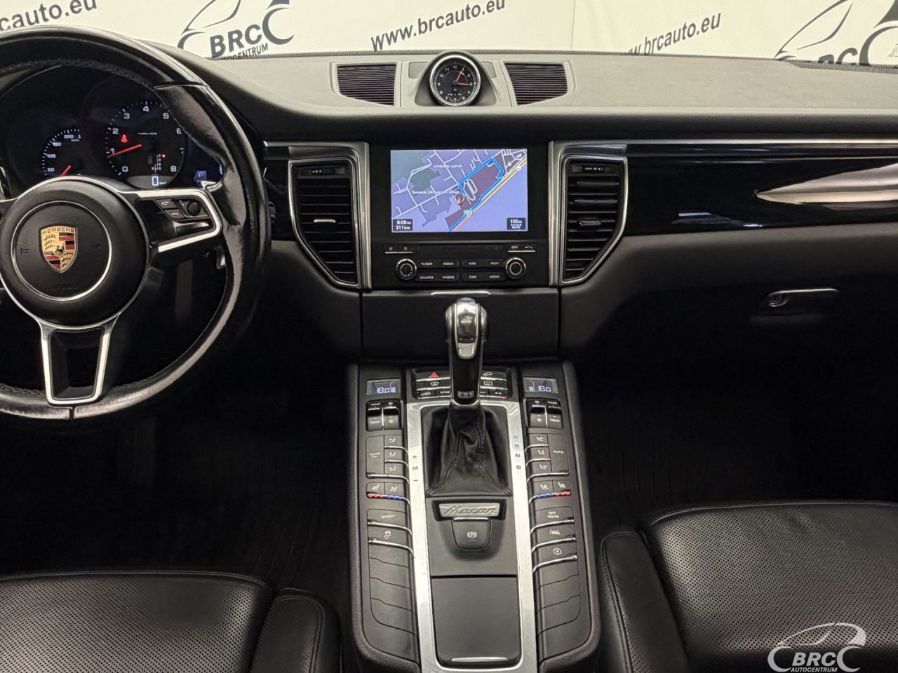Porsche Macan | 16