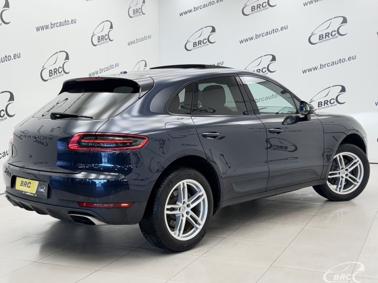 Porsche Macan | 1