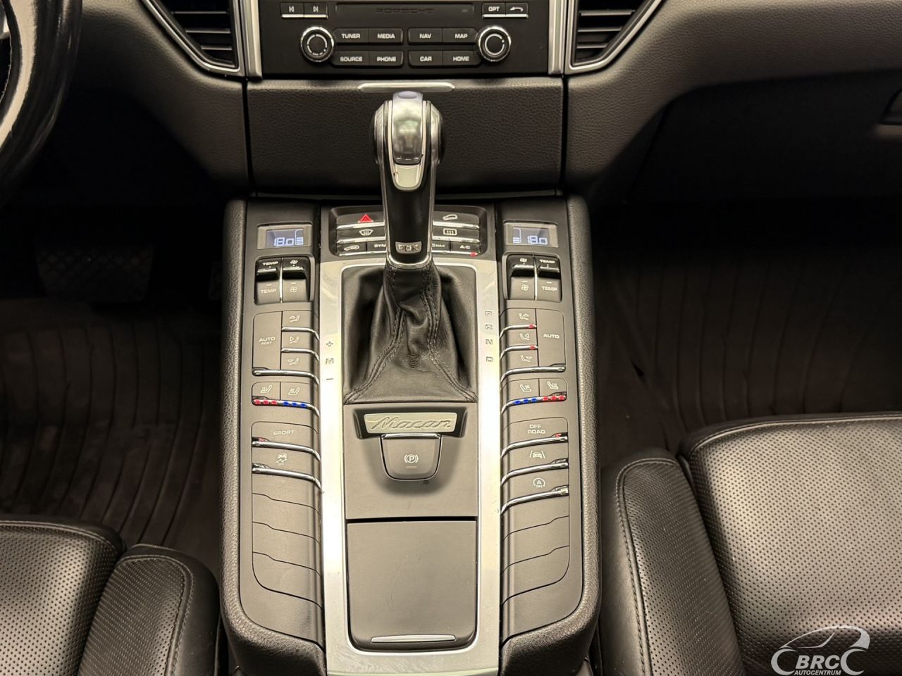 Porsche Macan | 19