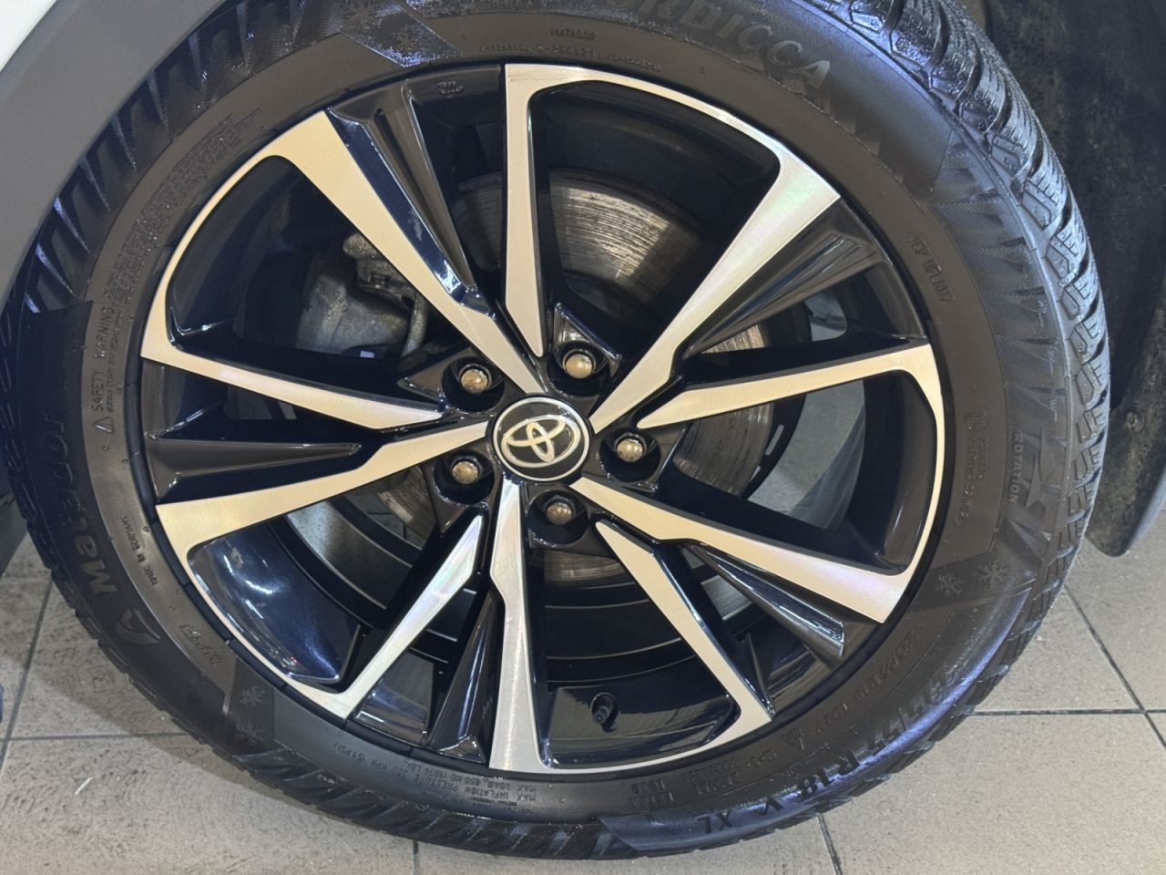 Toyota C-HR | 4