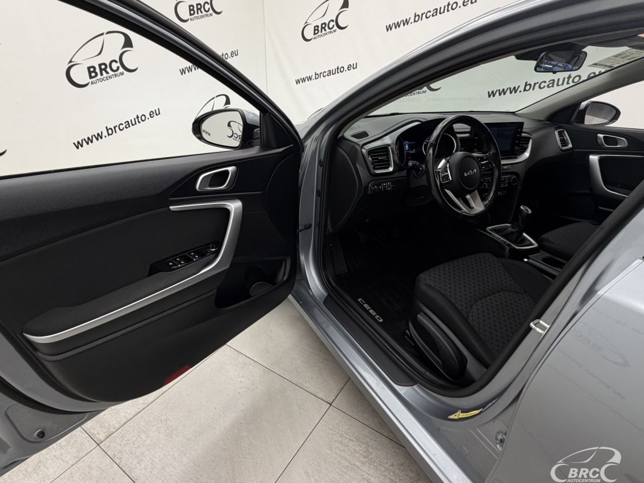 Kia Cee'd | 16