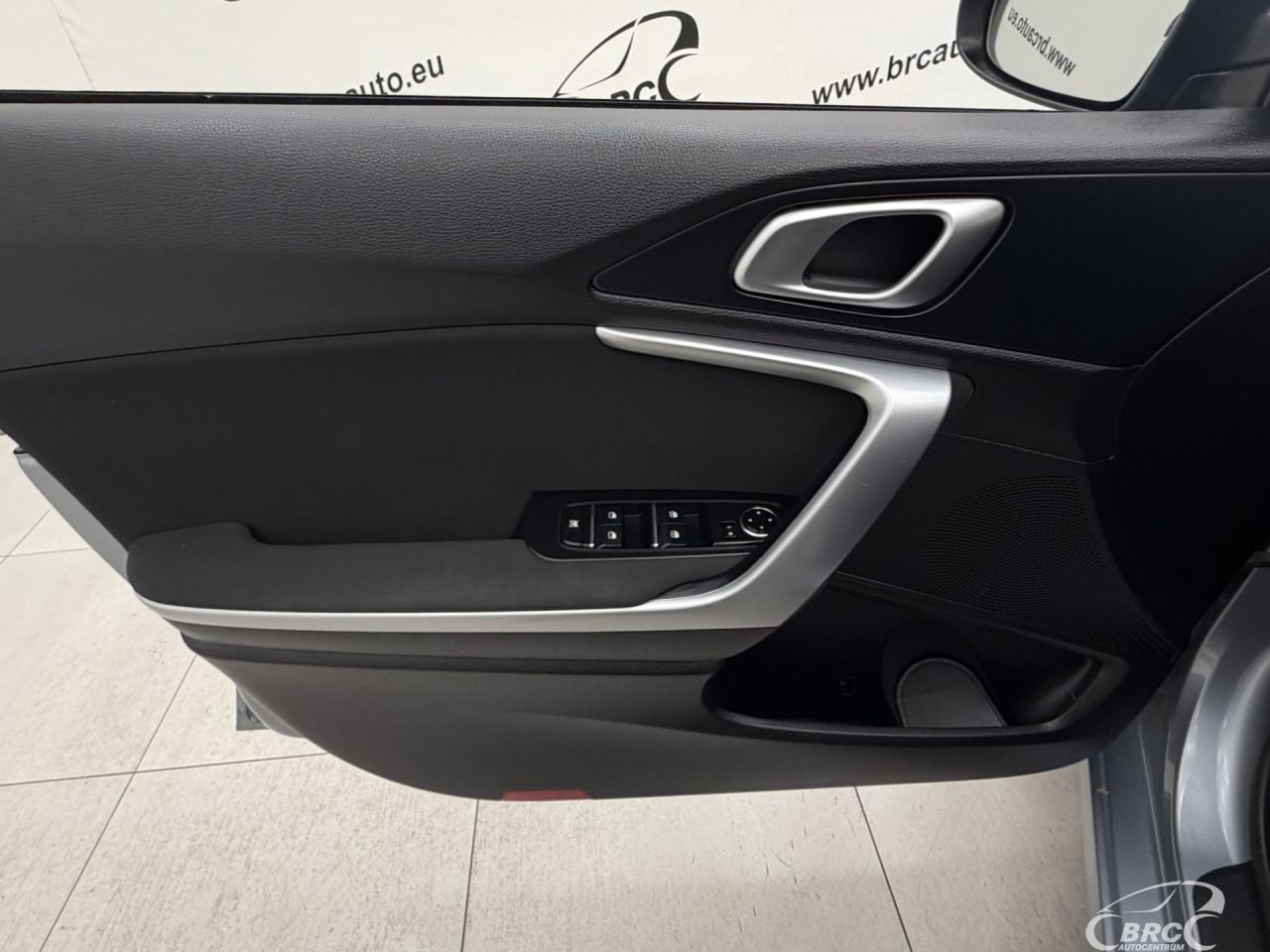 Kia Cee'd | 17