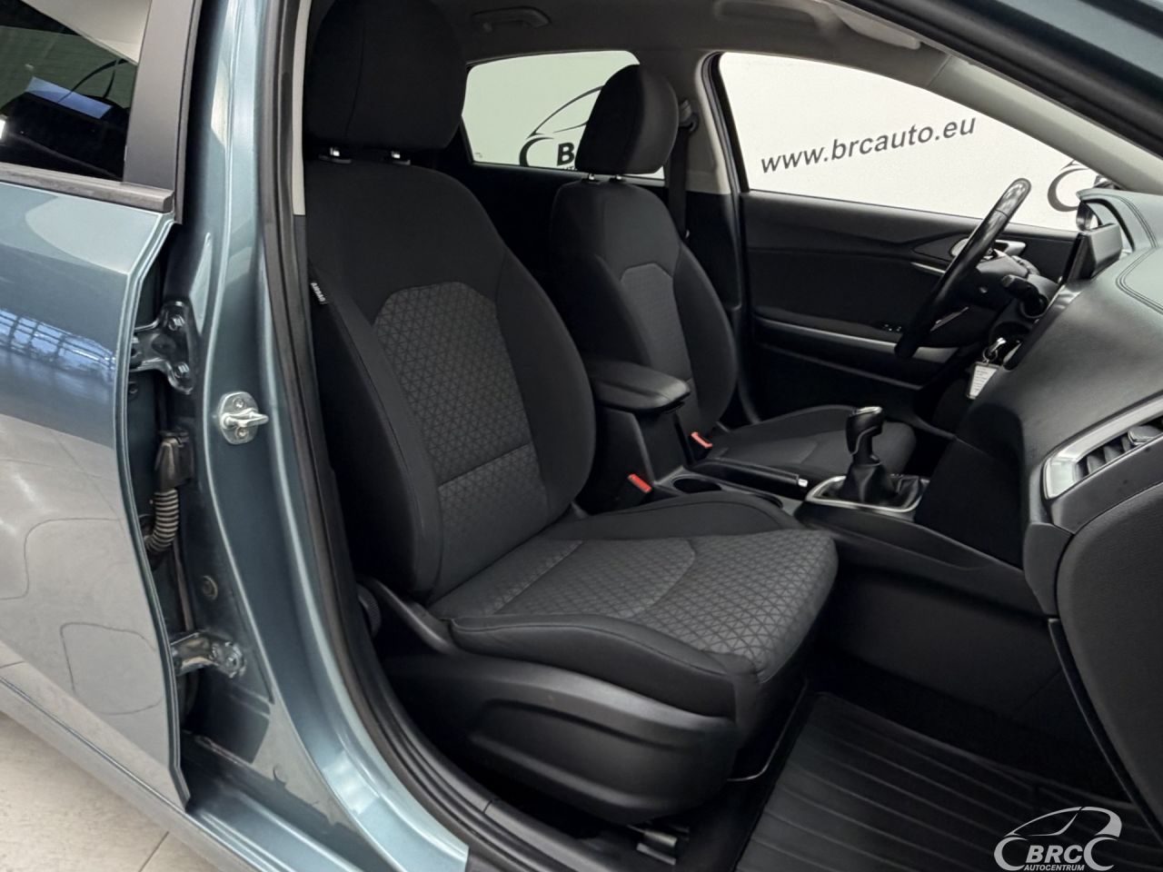 Kia Cee'd | 6