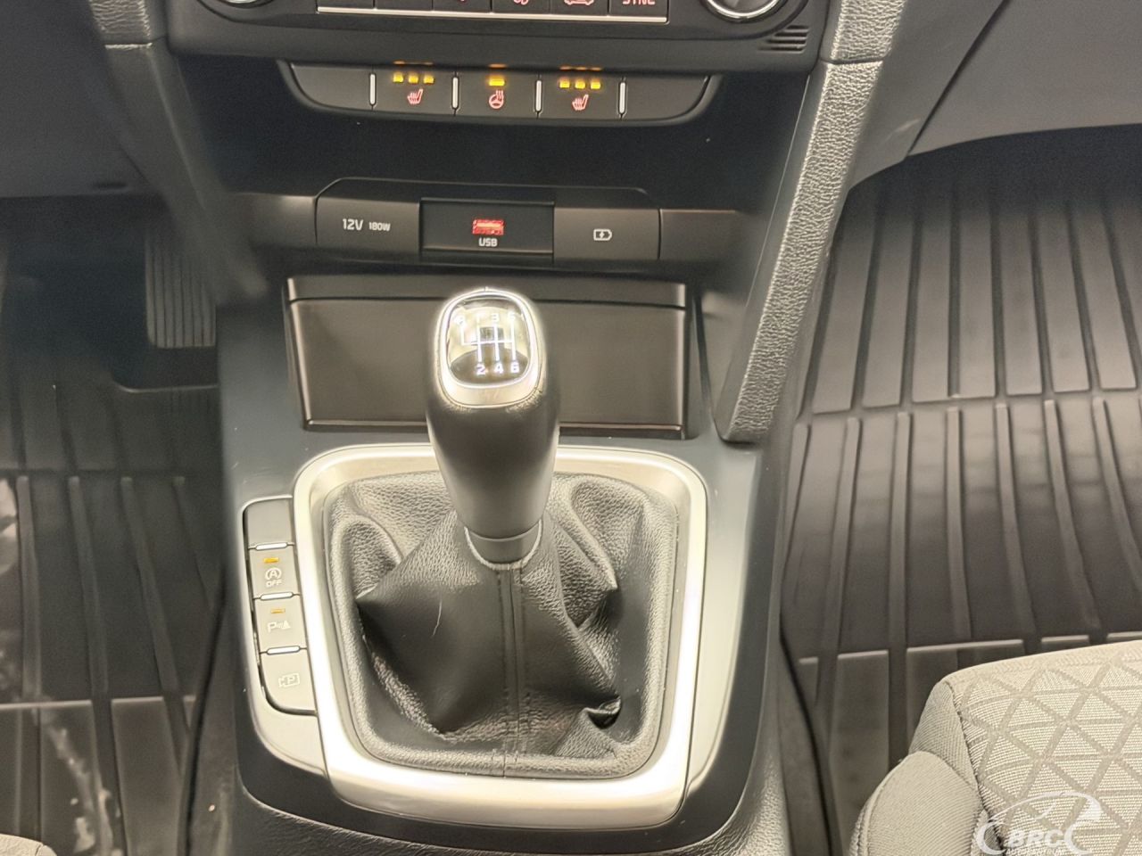 Kia Cee'd | 16