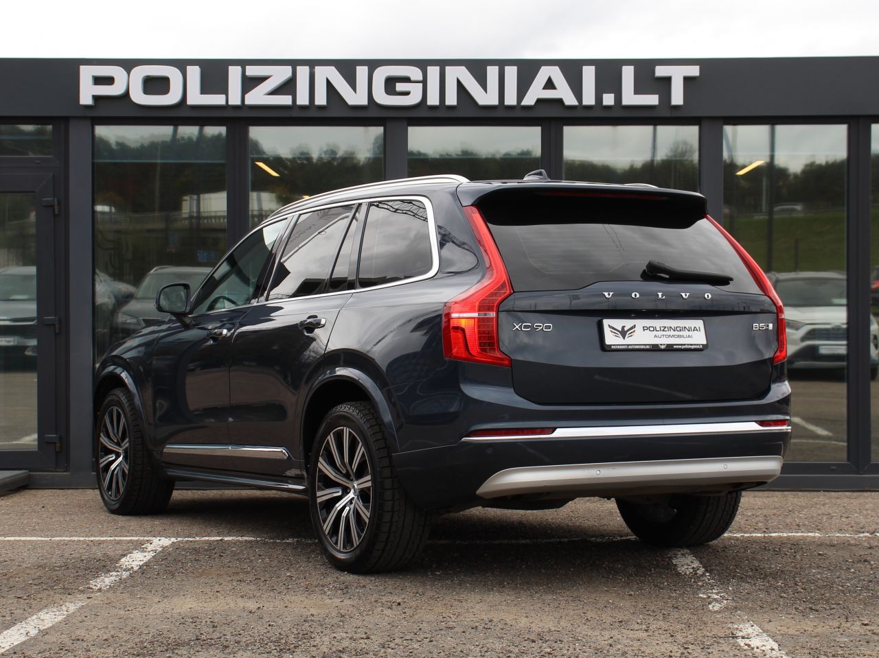 Volvo XC90 | 2