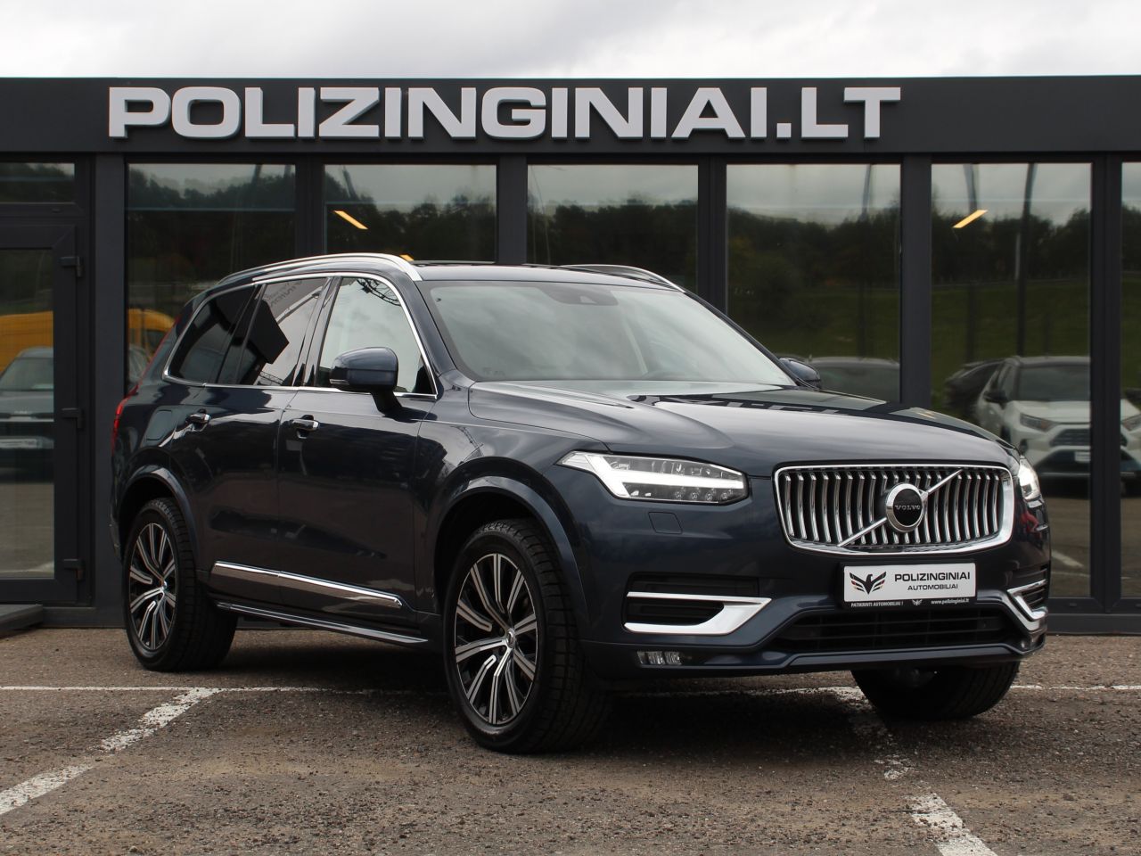 Volvo XC90 | 1