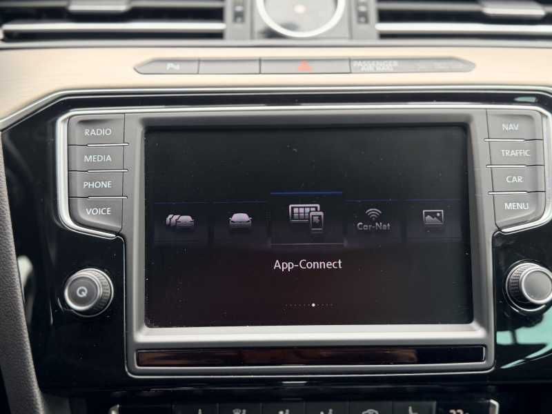 Volkswagen Passat | 18