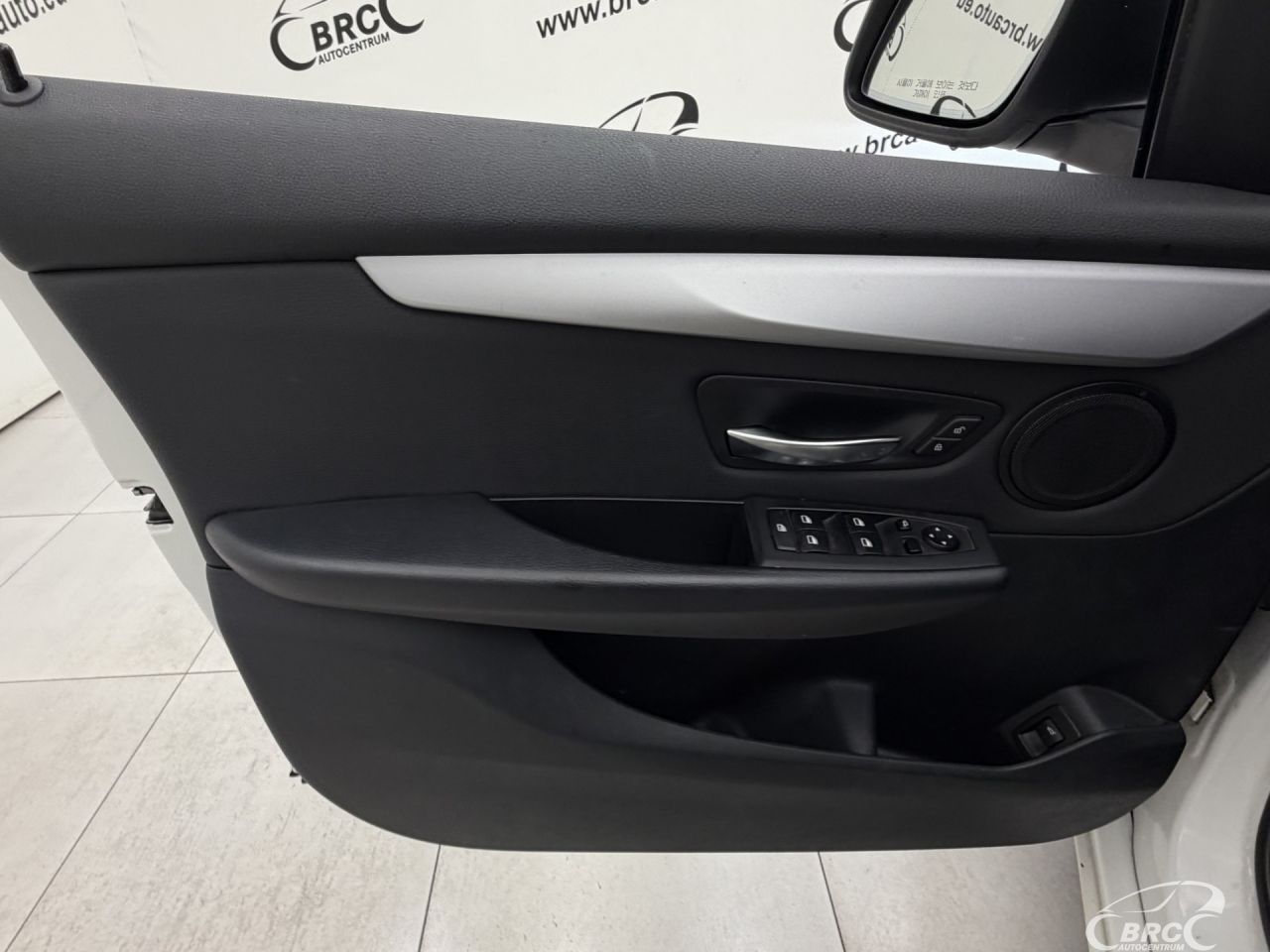 BMW 218 | 18