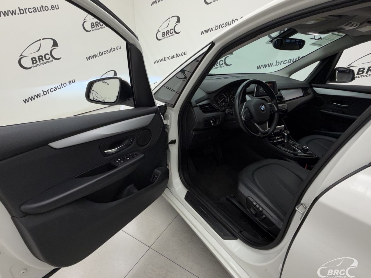 BMW 218 | 17