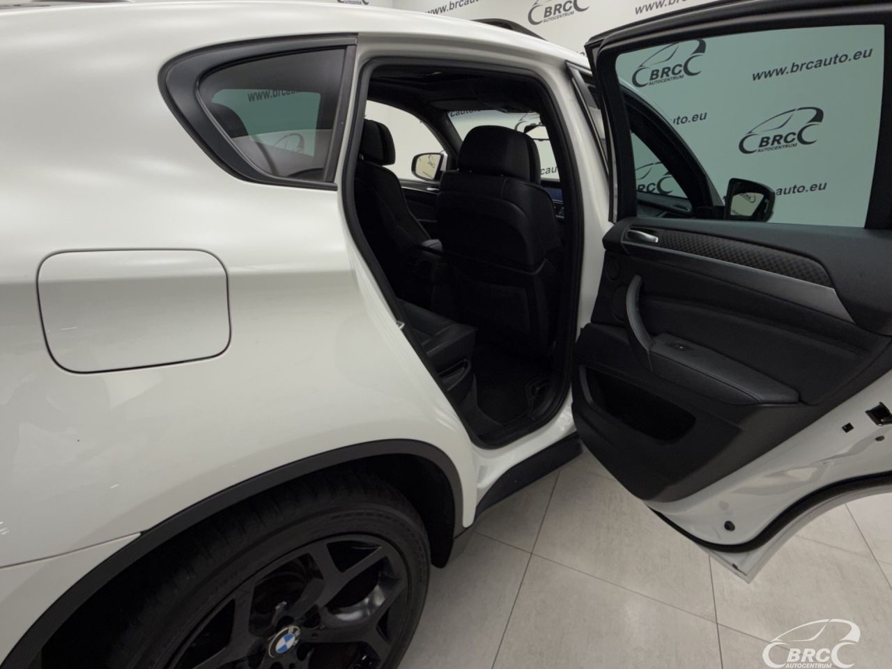 BMW X6 | 11