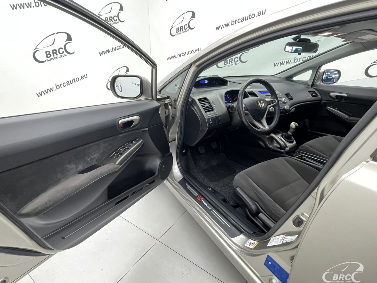 Honda Civic | 16
