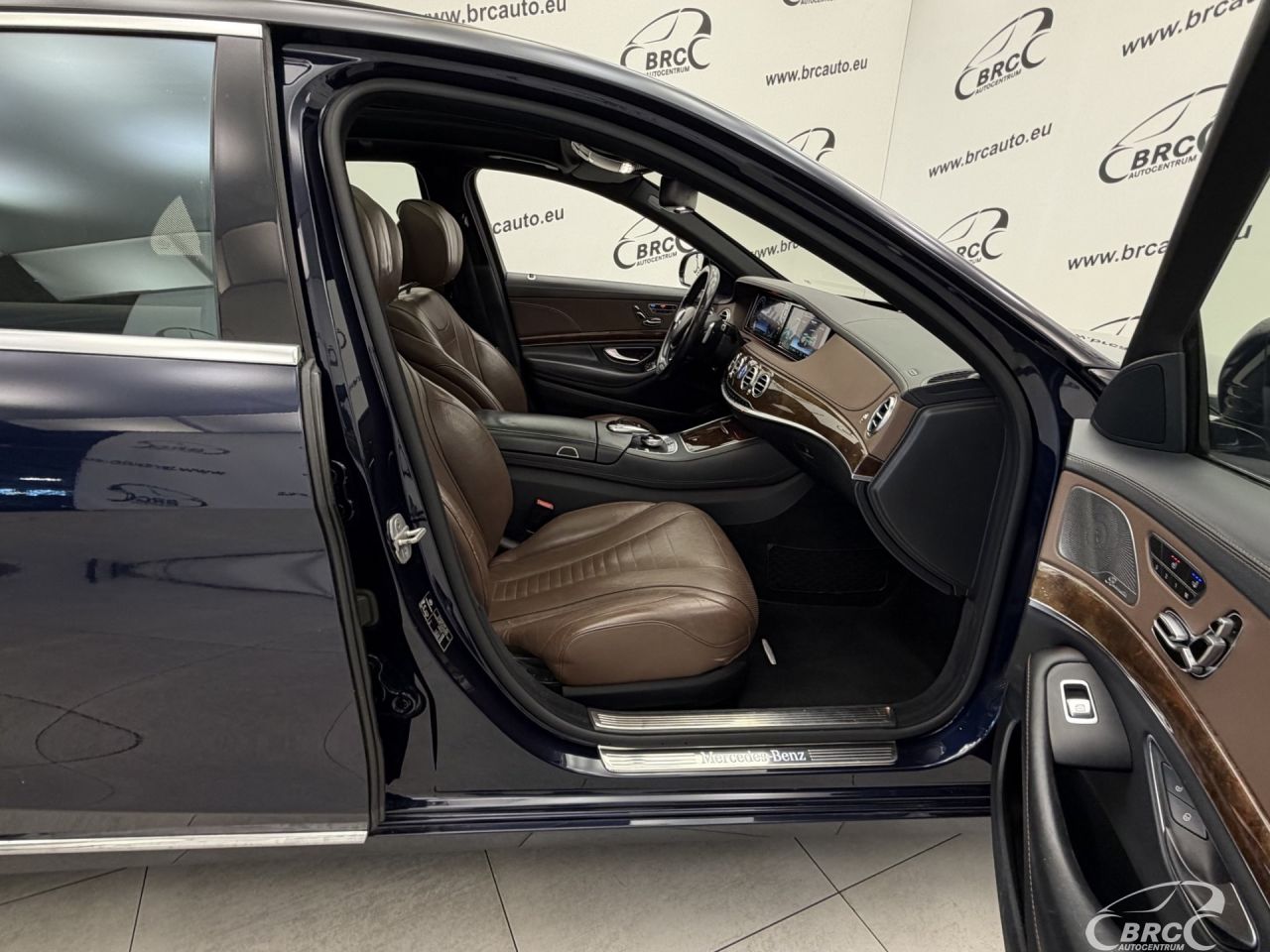 Mercedes-Benz S500 | 3