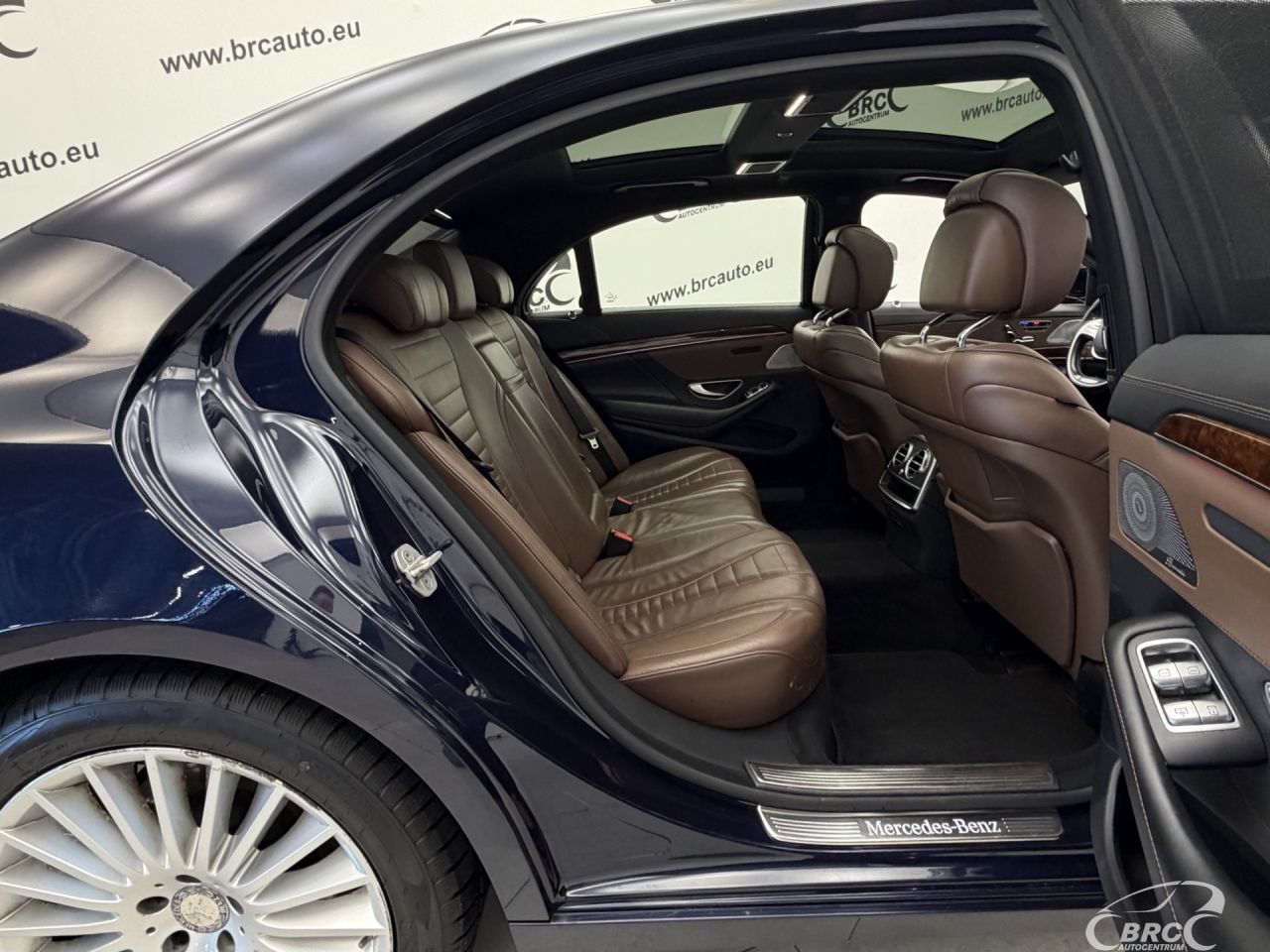 Mercedes-Benz S500 | 11