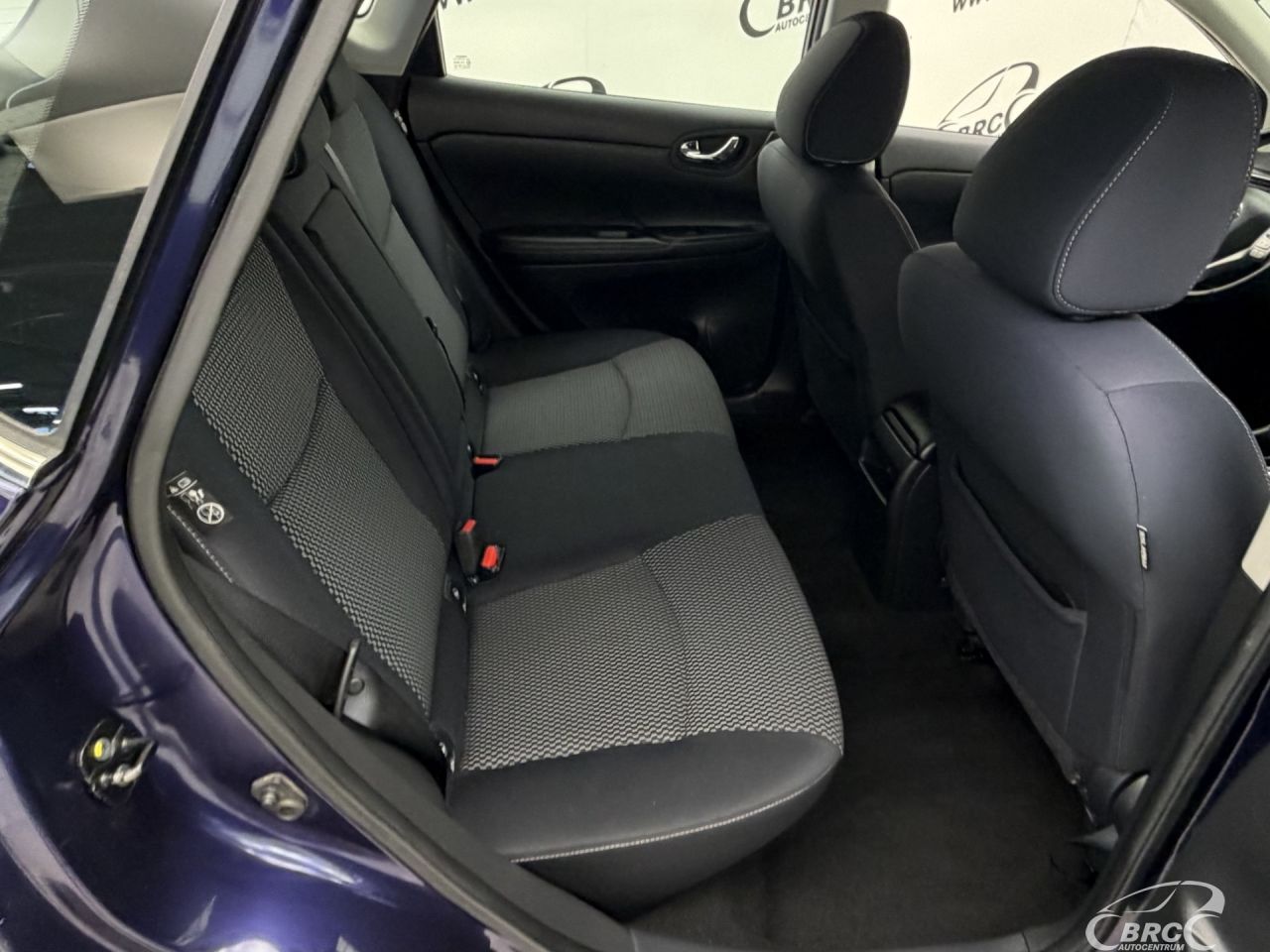 Nissan Pulsar | 9