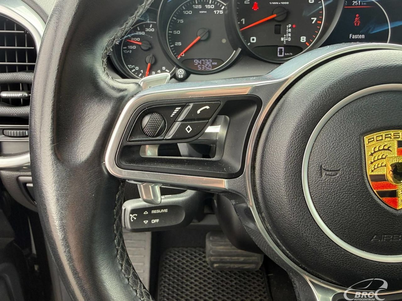 Porsche Cayenne | 15