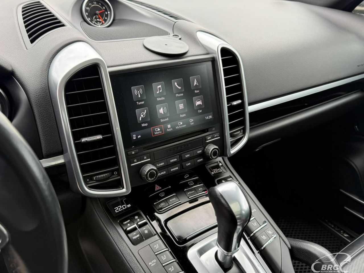 Porsche Cayenne | 12