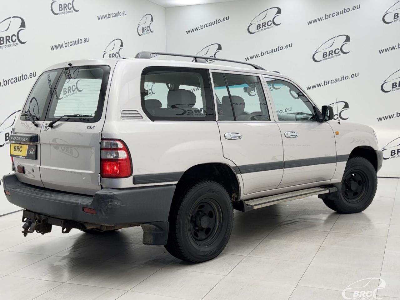 Toyota Land Cruiser | 1