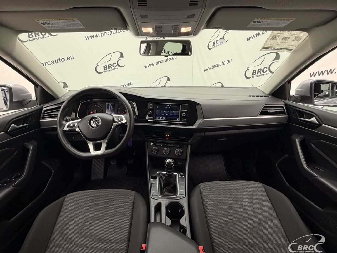 Volkswagen Jetta | 2