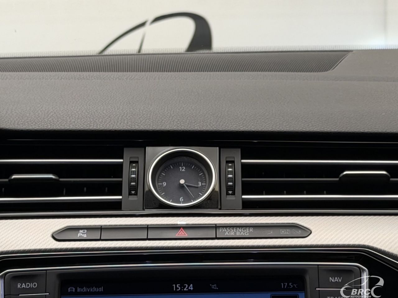 Volkswagen Passat | 17