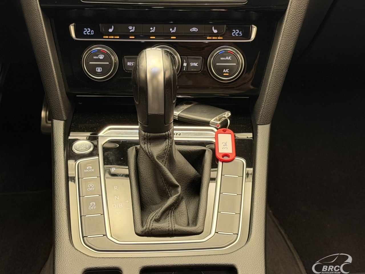 Volkswagen Passat | 19