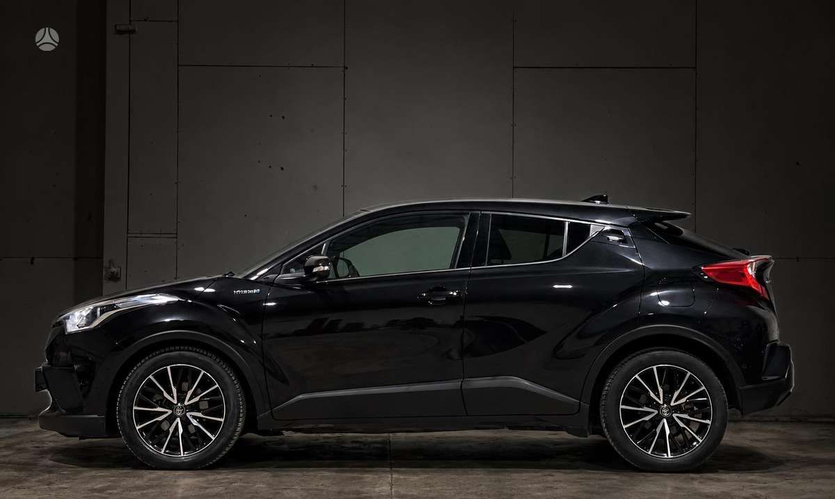 Toyota C-HR | 5
