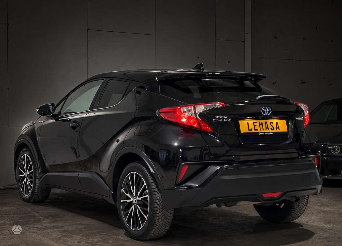Toyota C-HR | 7