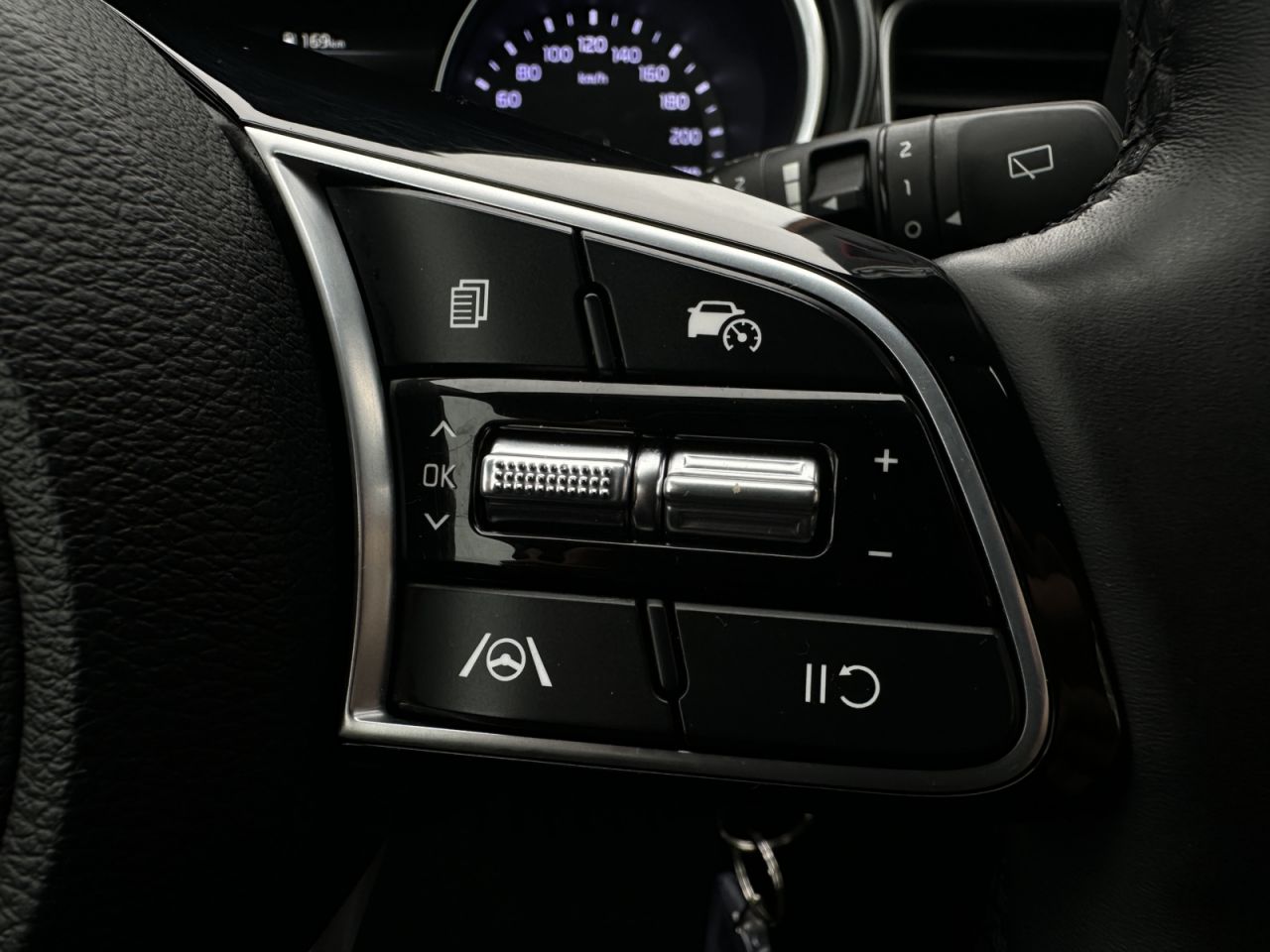 Kia Cee'd | 13