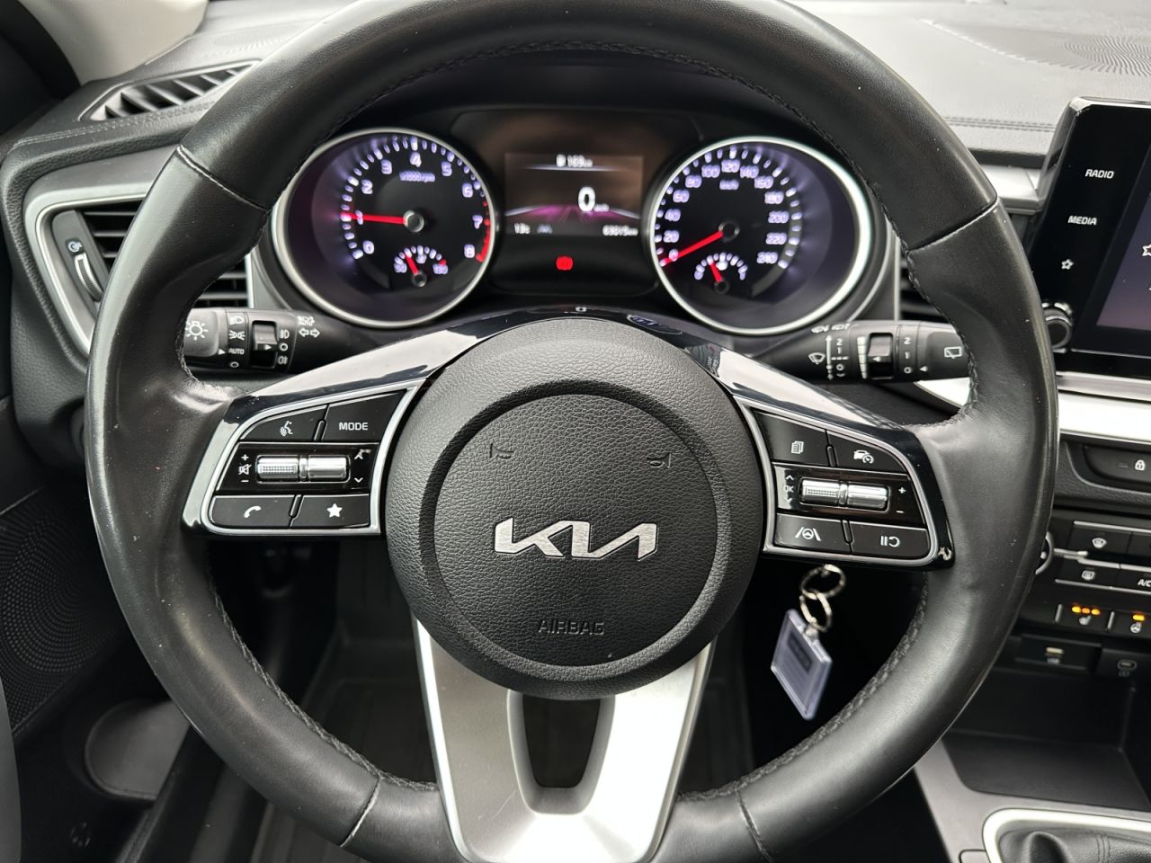 Kia Cee'd | 8