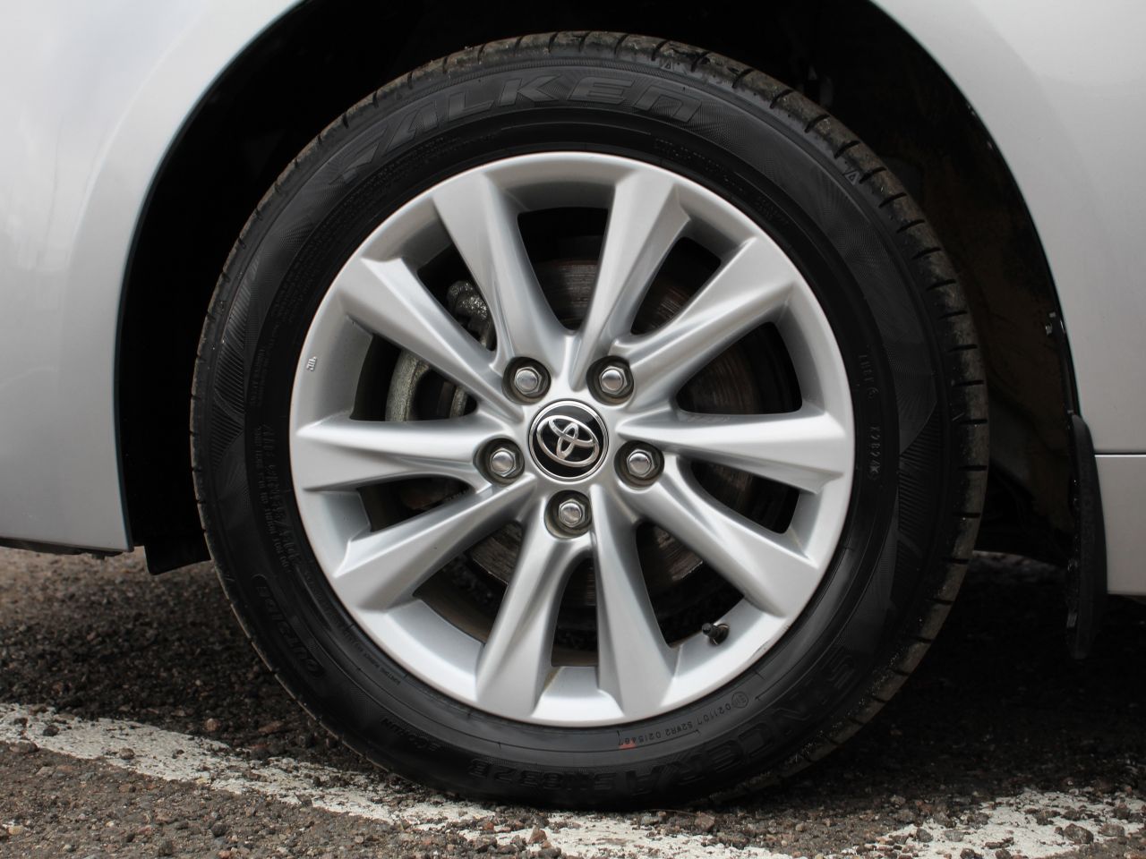 Toyota Corolla | 18