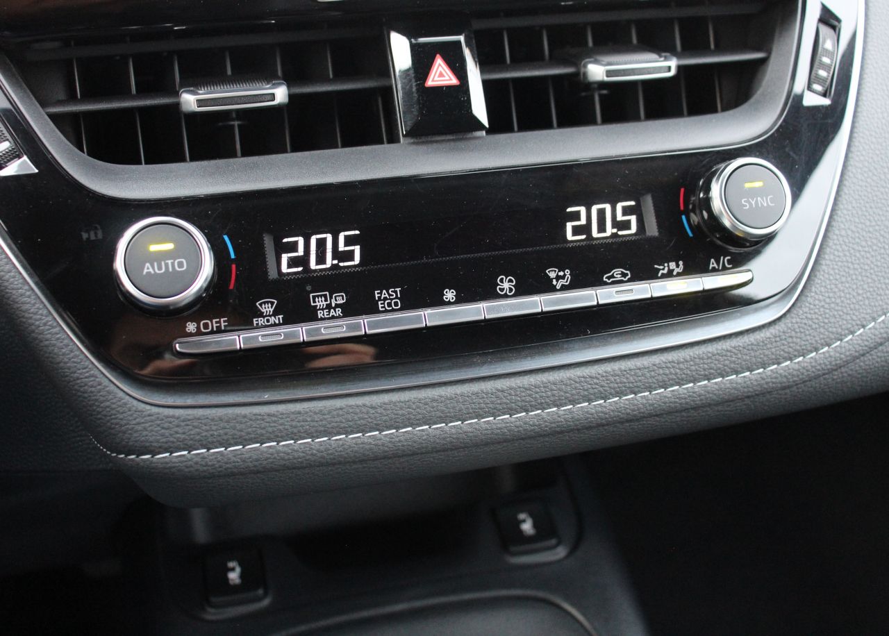 Toyota Corolla | 10