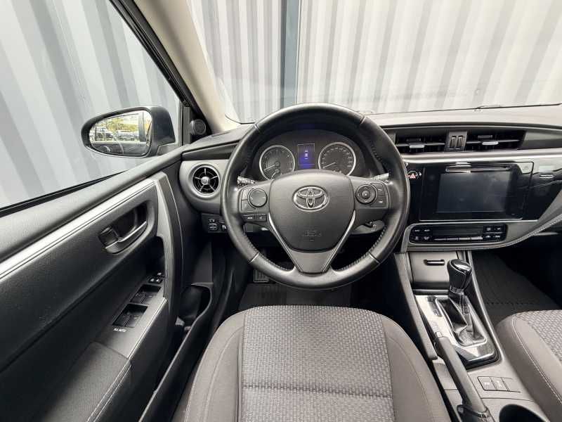 Toyota Corolla | 9
